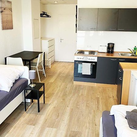 Ferienwohnung Perfekt Fuer Monteure & Geschaeftsreisende In Bitterfeld, Naehe Chemiepark & Industriegebiet Exterior foto