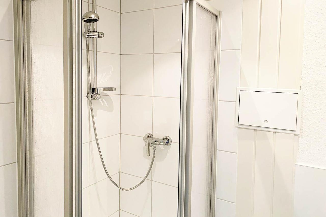 Ferienwohnung Perfekt Fuer Monteure & Geschaeftsreisende In Bitterfeld, Naehe Chemiepark & Industriegebiet Exterior foto